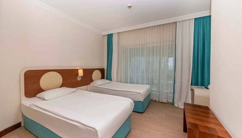 هتل اتوپیا بیچ کلاب